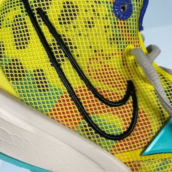 Nike Kyrie 7 \'1 World 1 People\' Yellow Strike CT4080-700 Men\'s 6.5Y Y2K Hip Hop